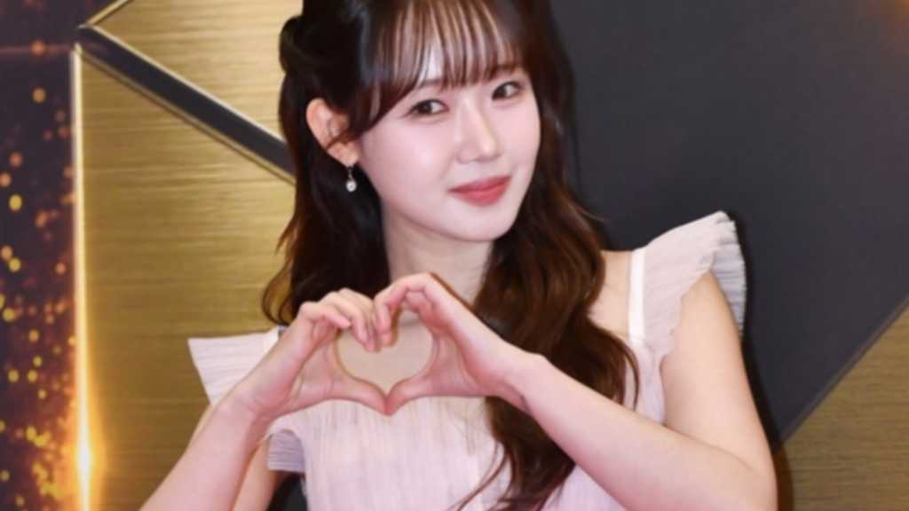 【PHOTO】元Weki Meki チェ・ユジョンら「第10回韓国ミュージカルアワーズ」レッドカーペットに登場