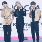 【PHOTO】ATEEZ&X1出身キム・ウソク&DREAMCATCHERら10月18日(日)「KCON:TACT season 2」フォトウォールに登場