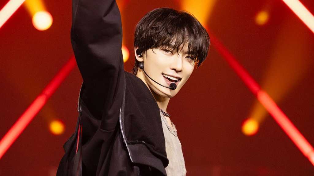 SEVENTEEN ディノ、デビュー後初の単独公演が大盛況！収録曲「LIKE IT」MVも公開
