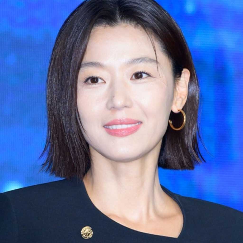 チョン・ジヒョン、カン・ドンウォンに続きイ・ビョンホンと共演？新ドラマ「コリアンズ」出演を検討中