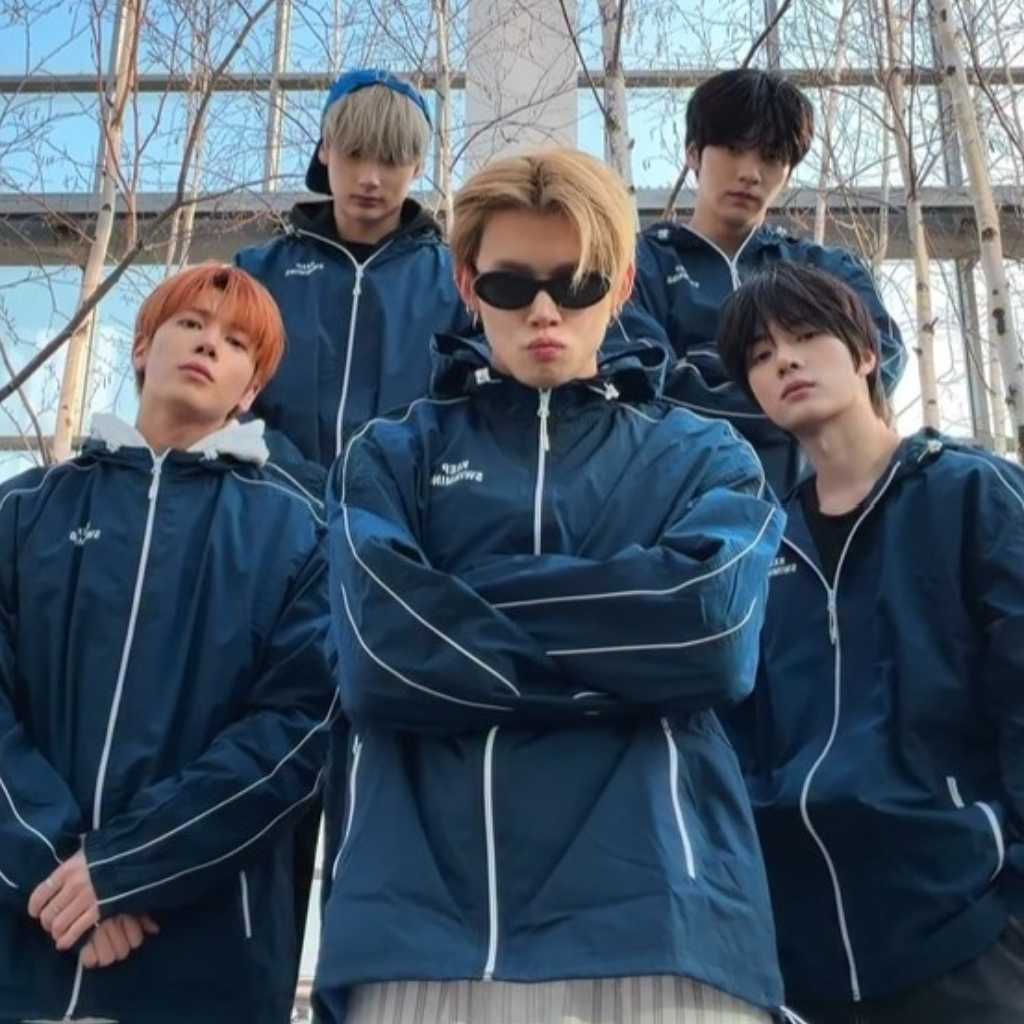 BTSとお揃いの“SWIMジャンパー”を着用！HYBEファミリーのダンス動画が話題…「それスノ」出演者も続々参加