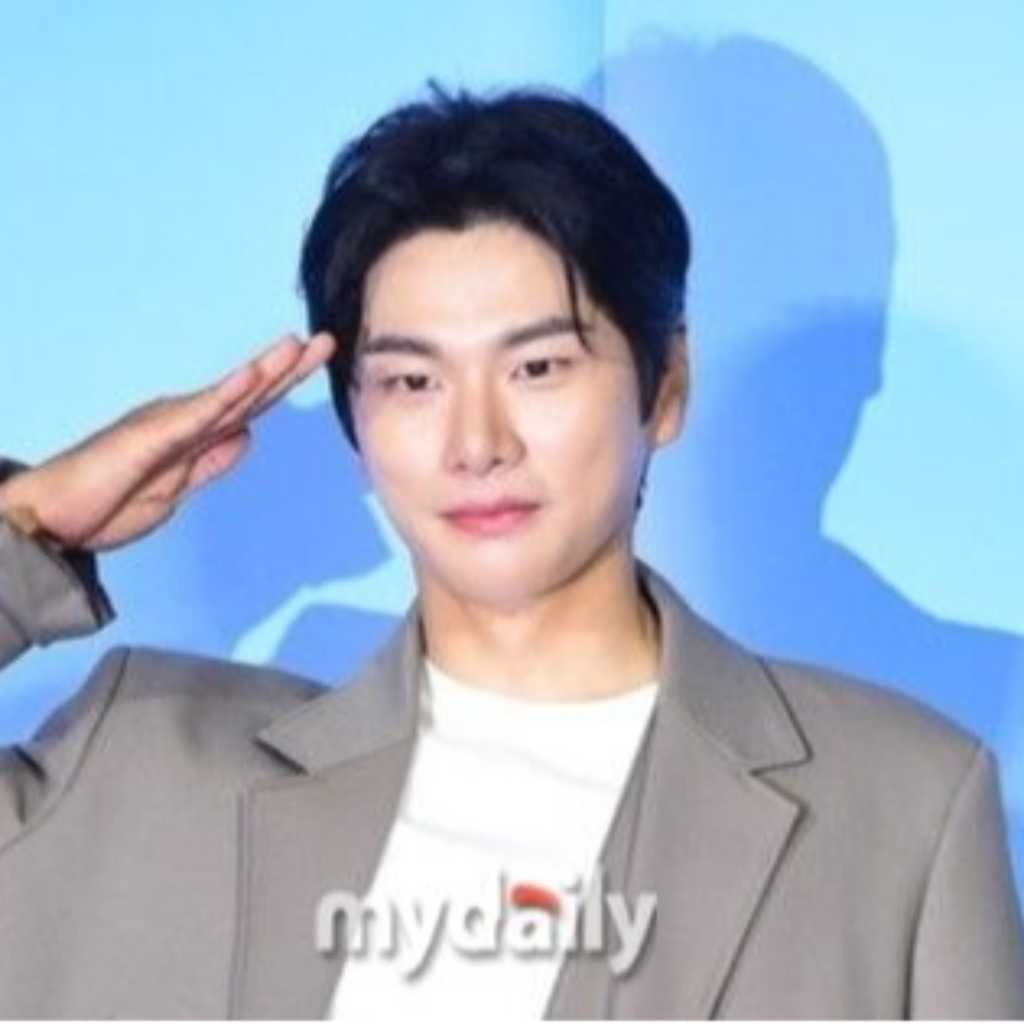 イ・イギョン、受賞スピーチでユ・ジェソクだけを除外?一部での憶測に事務所が反論