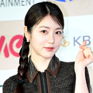 【PHOTO】シン・イェウン＆fromis_9ら「2023 放送広告フェスティバル」レッドカーペットに登場