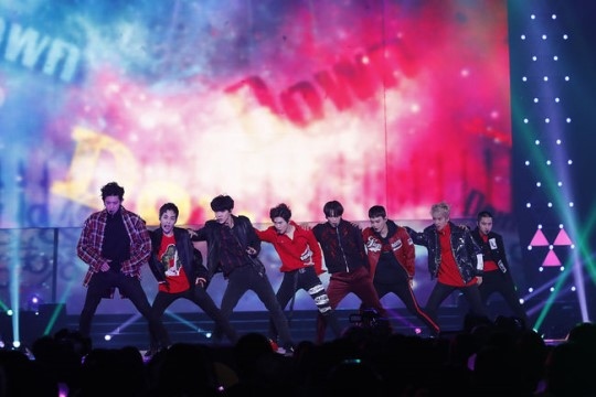 Exo 埼玉の夜を銀色に染める 日本コンサートを盛況のうちに終了 Kstyle