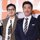 【PHOTO】リュ・スンリョン＆イ・ドンフィら、映画「エクストリーム・ジョブ」感謝イベントに出席…丁寧なお辞儀