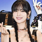 【PHOTO】ナナ、ブランド「ヴェルサーチェ」のイベントに出席（動画あり）