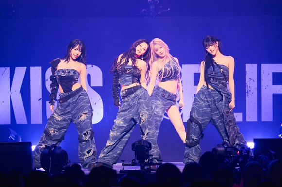KISS OF LIFE、日本デビューツアー完走！あいみょんや藤井風のカバー 
