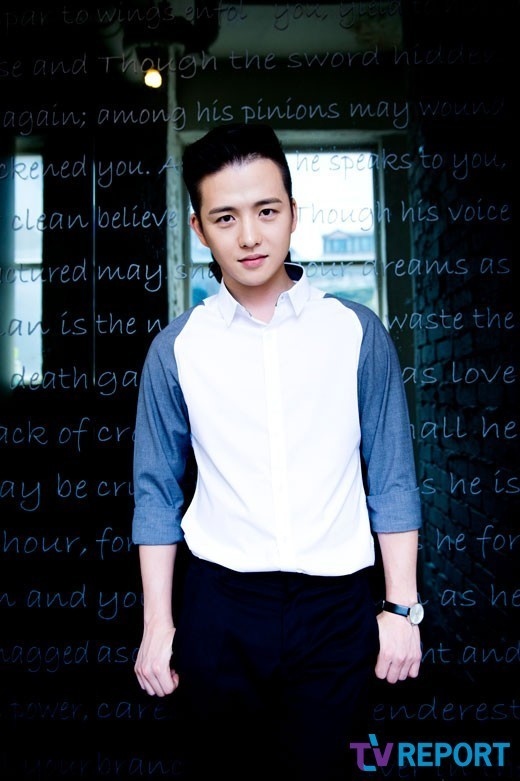 キム・ヘソン、本日(26日)交通事故で首と腰を負傷…病院で精密検査へ Kstyle