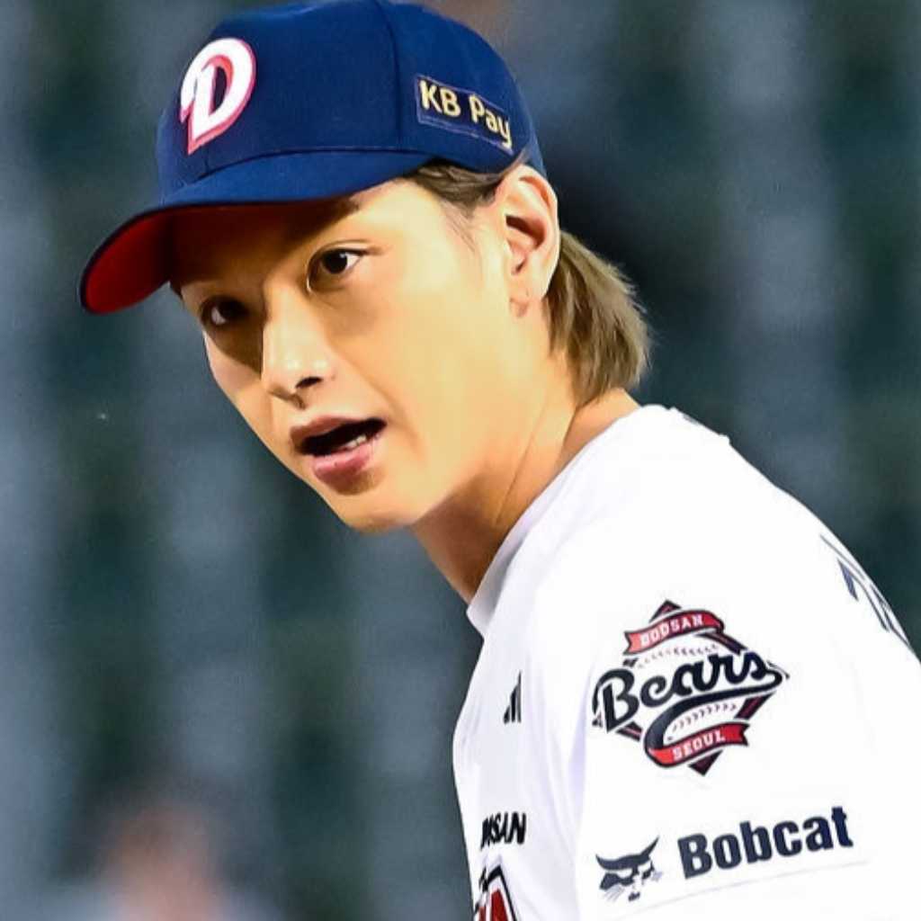 【PHOTO】N․Flying キム・ジェヒョン、始球式に登場…ガッツポーズで叫ぶ姿も