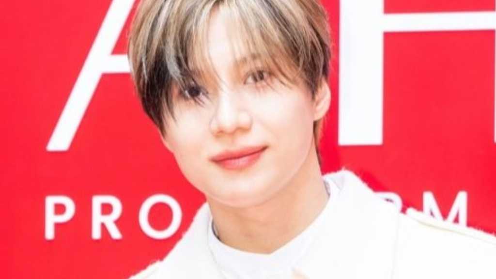 SHINee テミン、引退時期に関する悩みも？D-LITEの前で涙「僕らには前例が少ない」（動画あり）