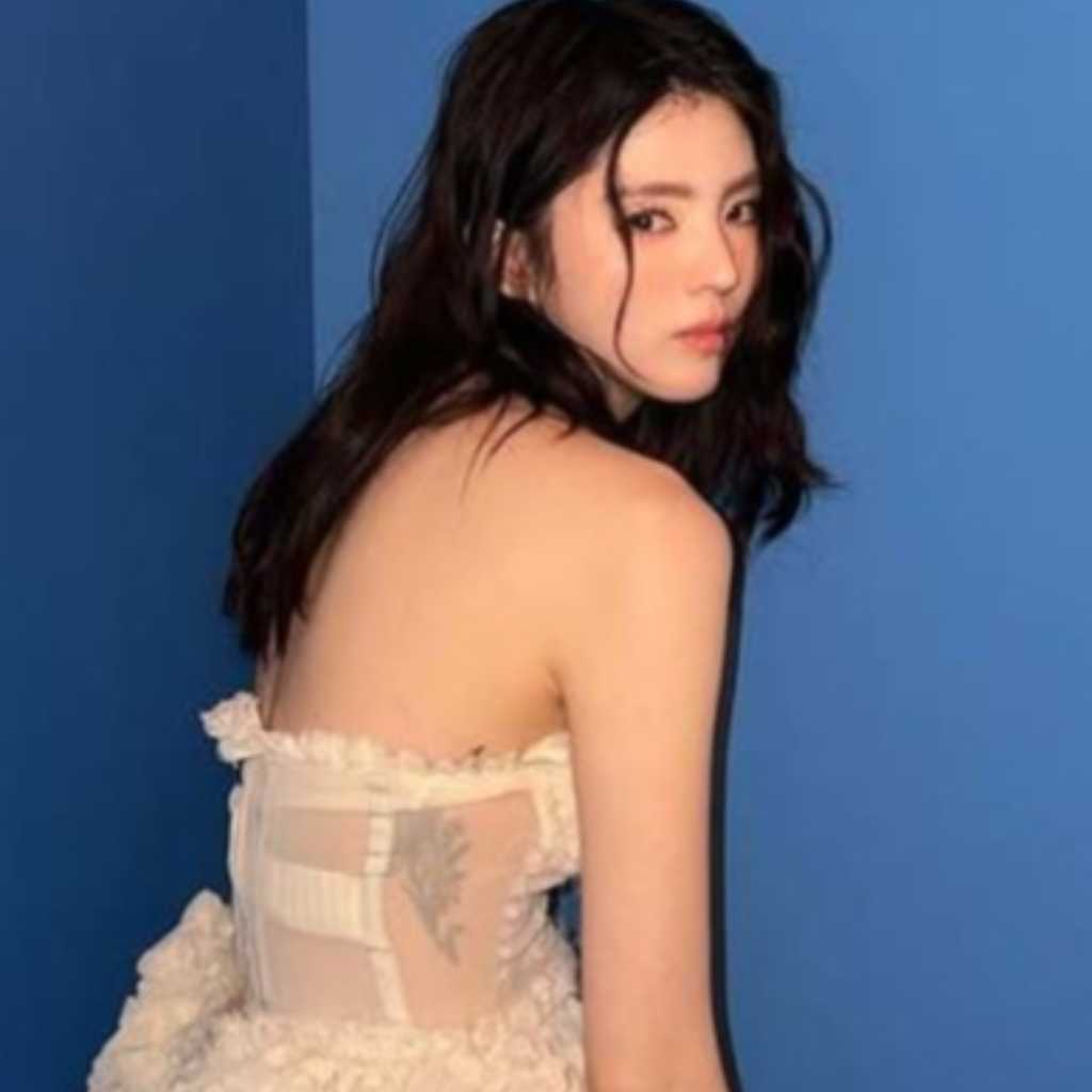 ハン・ソヒ、誕生日にセクシーなタトゥーを公開…LE SSERAFIMのダンスも披露！？（動画あり）