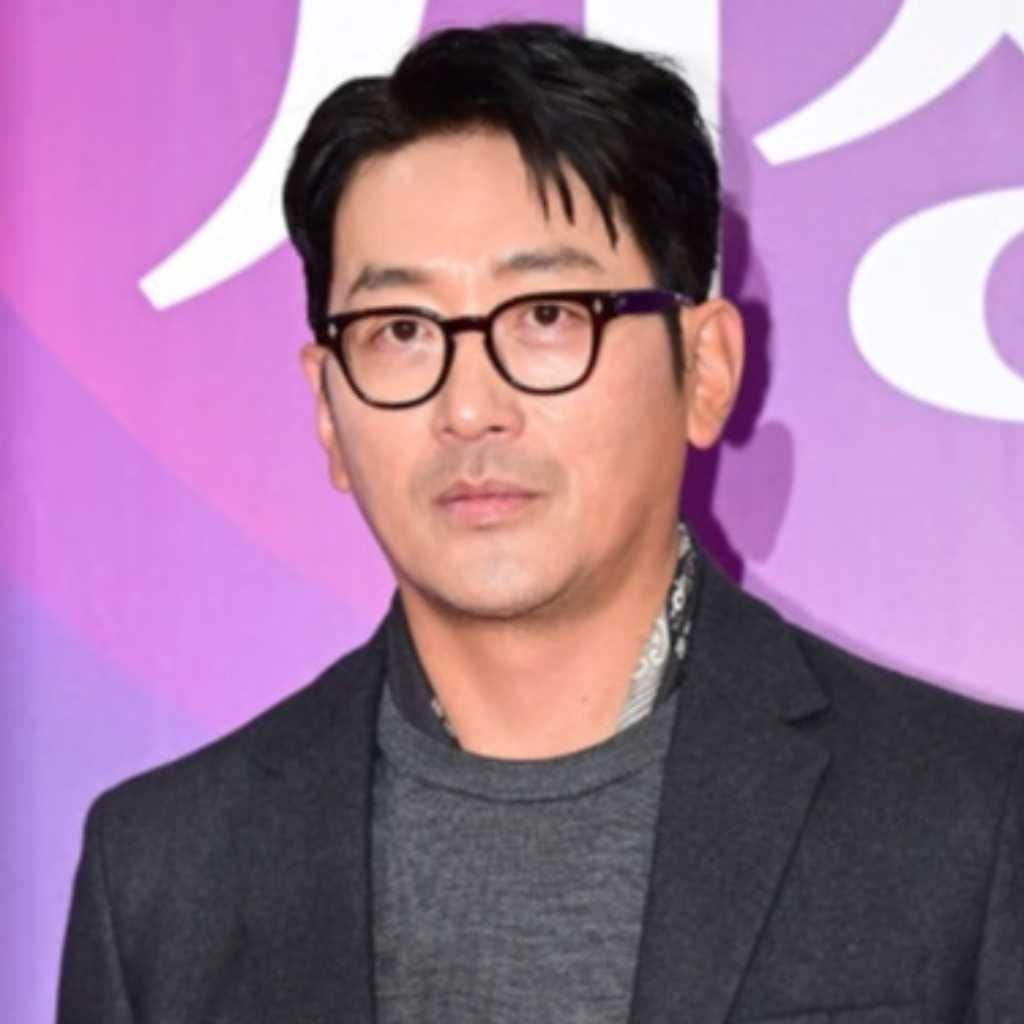 ハ・ジョンウ、11歳年下の女優チャ・ジョンウォンとの熱愛認める…結婚説は否定