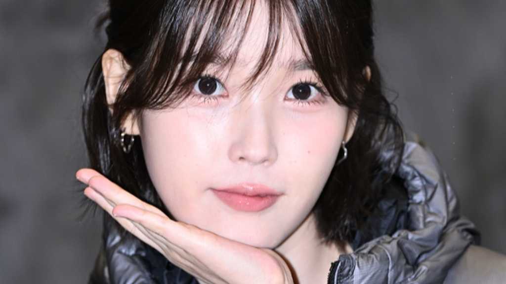 【PHOTO】IU&ピョン・ヨハンら「New Balance」のイベントに出席