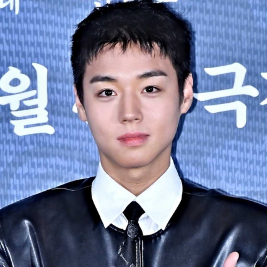 Wanna One出身パク・ジフン、マネージャーの治療費を全額負担…美談が話題に