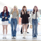 【PHOTO】Rocket Punch、スケジュールのため日本へ出国…魅力的なファッションで空港に