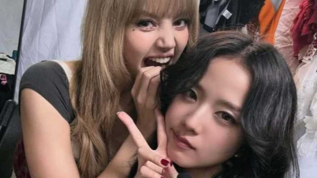BLACKPINK ジス、メンバー愛感じる写真を公開！変わらない友情をアピール