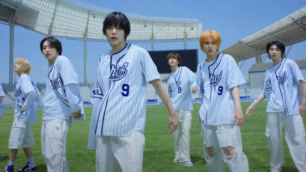 AHOF、本日デビュー！タイトル曲「そこでまた会おう」MV公開…迫力のあるパフォーマンスに注目