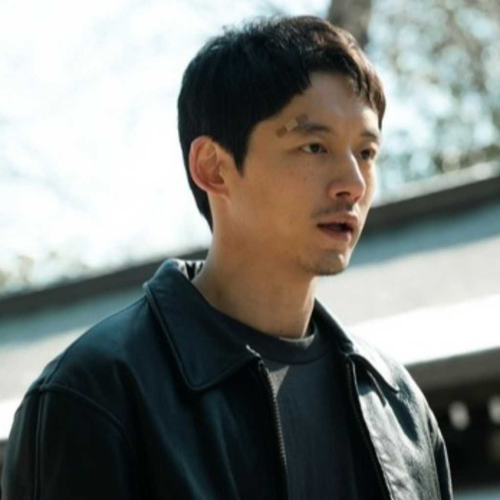 坂口健太郎、タフな刑事に変身!イ・ジュンギと共演の新ドラマ「kiDnap GAME」スチールカットを公開