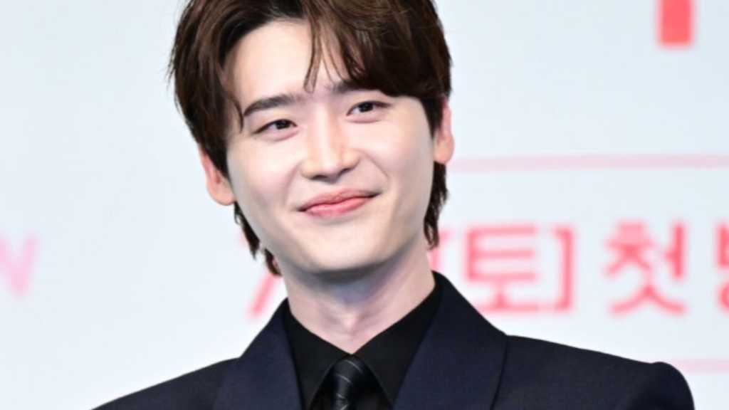 イ・ジョンソク、年末に温かな善行…ソウルの病院に約1000万円を寄付