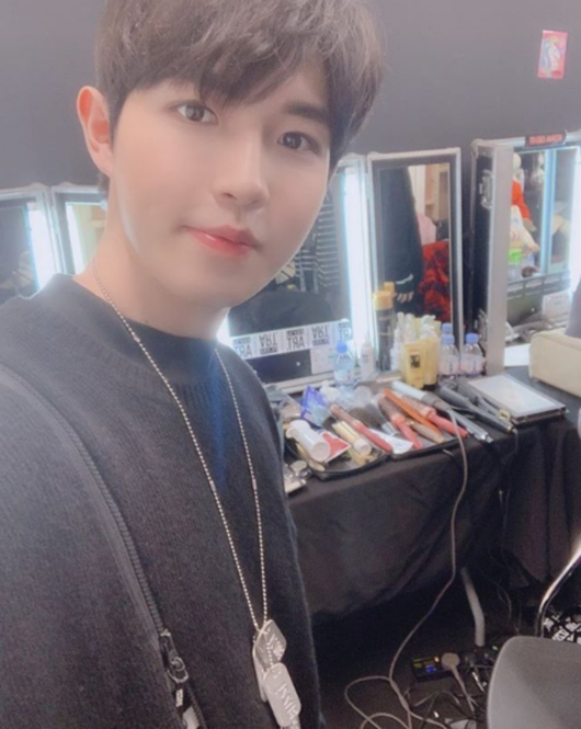 Wanna One出身キム ジェファン ロンドンファッションウィークに出席 より一層イケメンになった写真公開 Kstyle