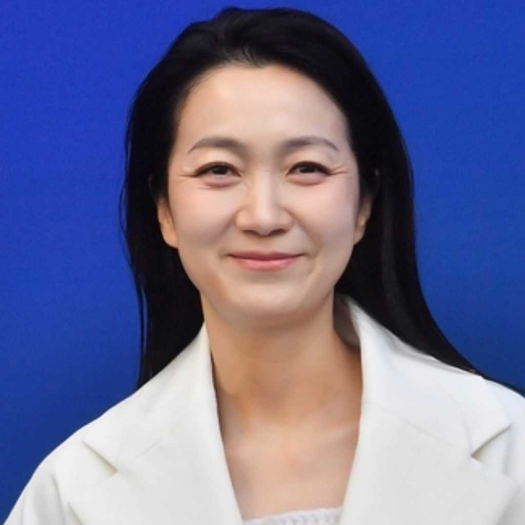 【PHOTO】キム・ジュリョンからユ・ジェピルまで「ソウルファッションウィーク」に出席