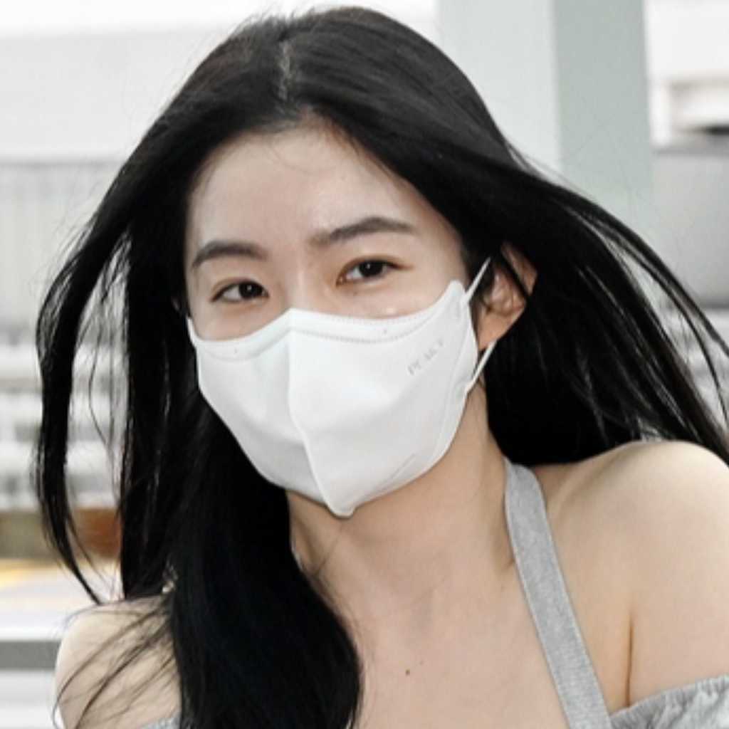 【PHOTO】Red Velvet アイリーン＆スルギ、初の単独ツアーのためタイへ出国（動画あり）