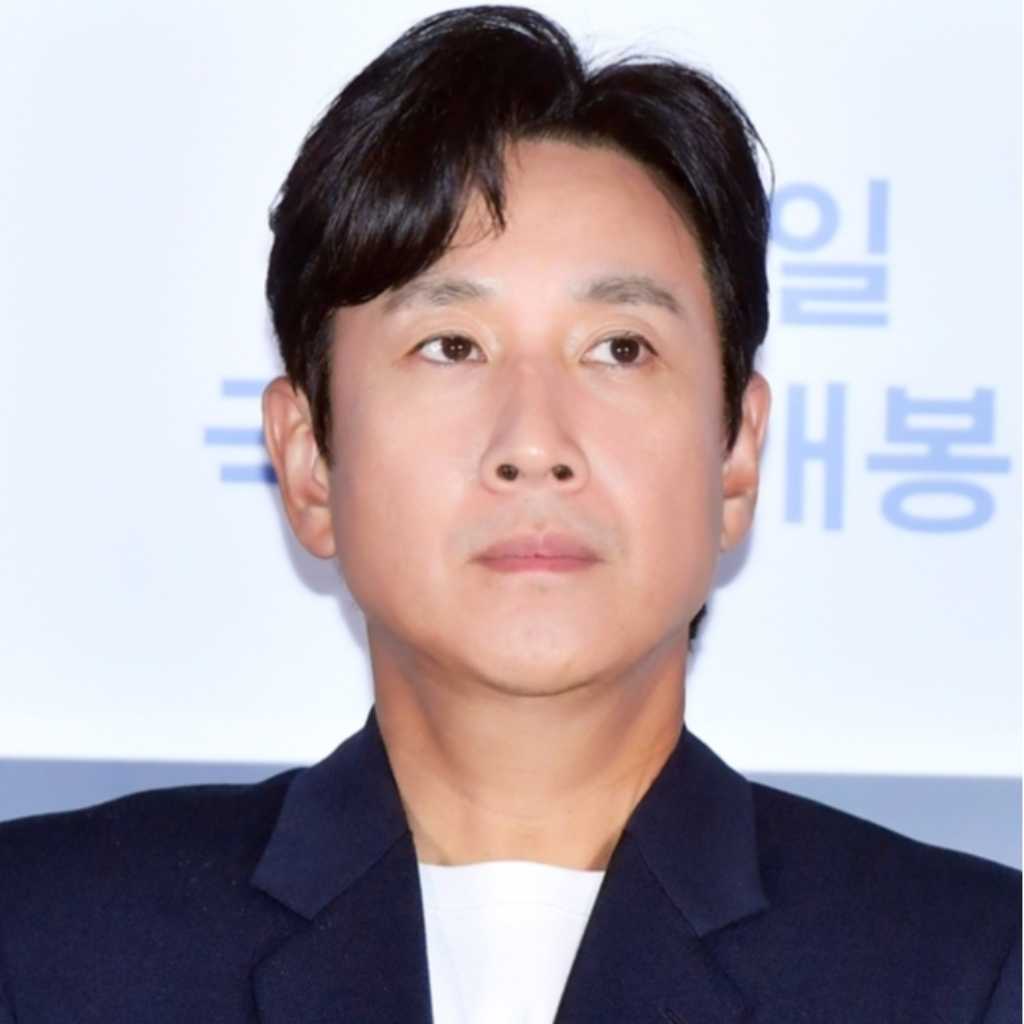 イ・ソンギュンさん、早すぎる別れから本日（12/27）で1年…ソン・ジュンギら同僚たちの哀悼続く
