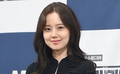 ムン・チェウォン「2023 SBS演技大賞」への参加は未定…ドラマで共演したイ・ソンギュンの薬物疑惑の影響か