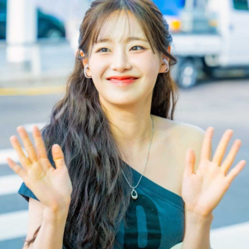 【PHOTO】チュウ、海外スケジュールのためタイへ出国