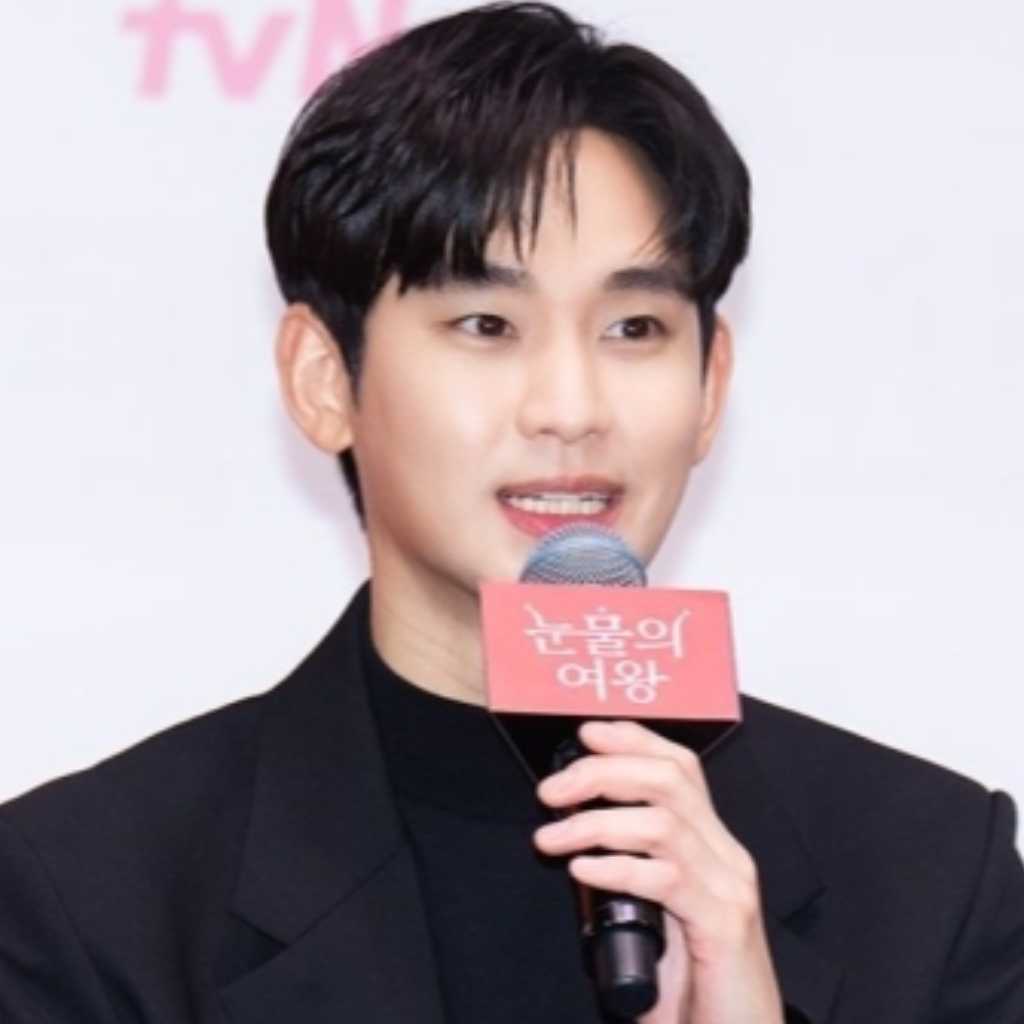 キム・スヒョン、過去の「20歳年下と結婚したい」発言が再注目…キム・ユジョンへの言動も議論に