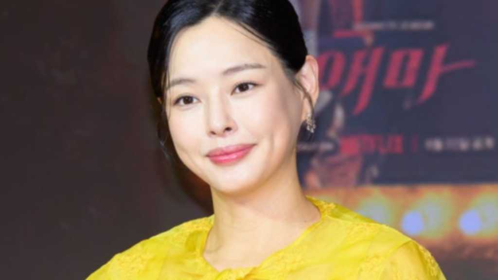 【PHOTO】“妊娠中”イ・ハニの姿も！チン・ソンギュら、Netflix「エマ」制作発表会に出席