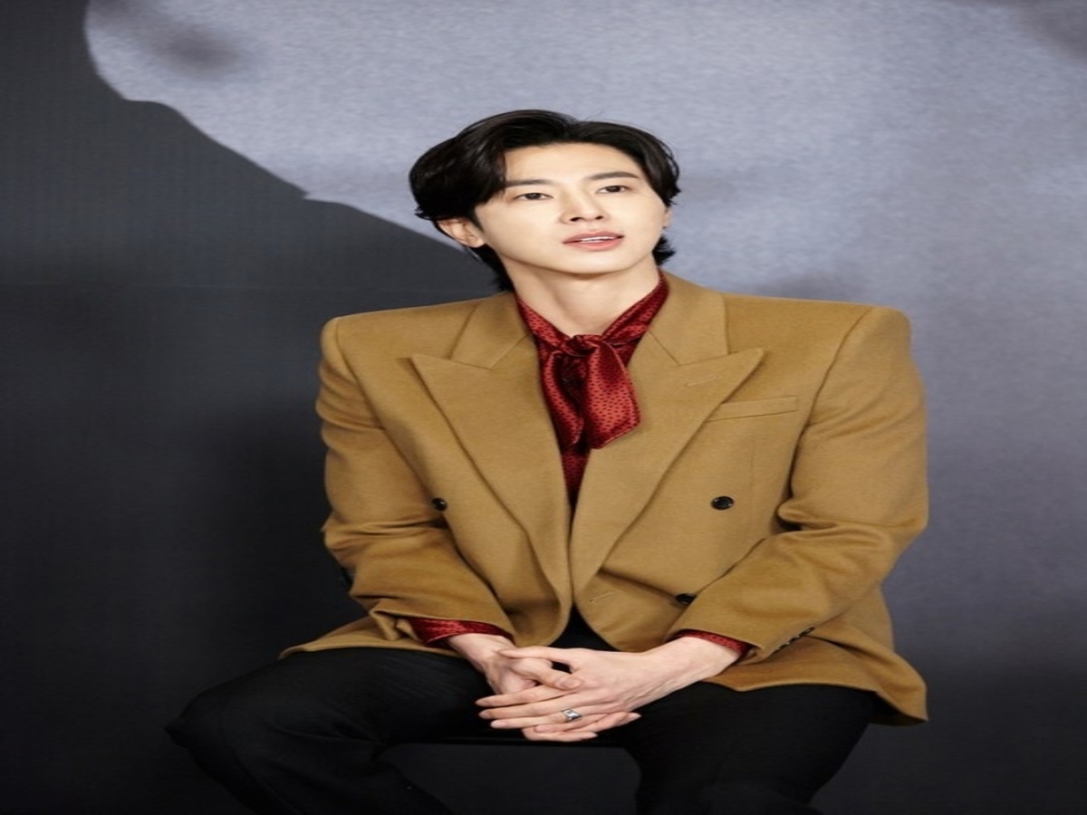 東方神起ユンホ 韓国FILAモデル時代のパネル写真