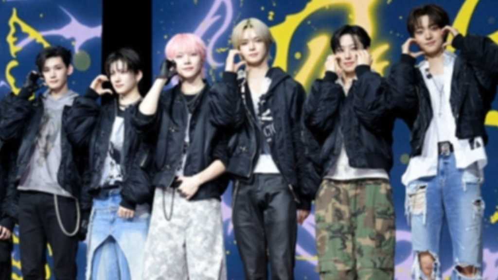 【PHOTO】&TEAM、待望の韓国デビュー!1stミニアルバム「Back to Life」発売記念ショーケースを開催