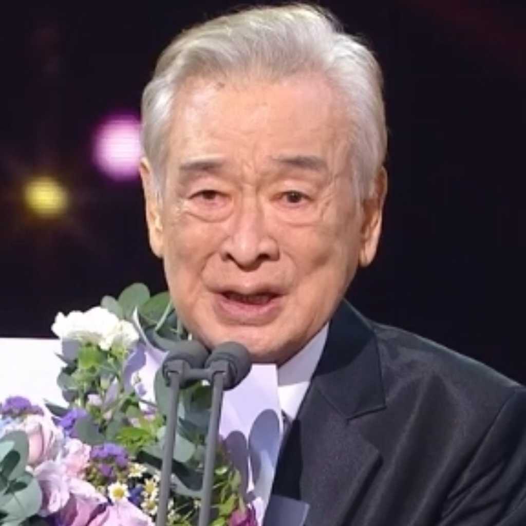 イ・スンジェ「2024 KBS演技大賞」で大賞を受賞…90歳で成し遂げた快挙に俳優たちも涙