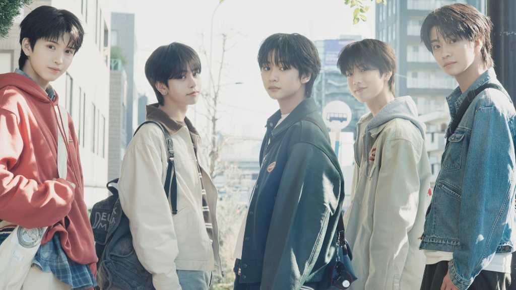 “BTS・TXTを発掘”敏腕プロデューサー設立のレーベルから本日プレデビュー！VIBY、リメイク曲「恋におちたら」MV公開