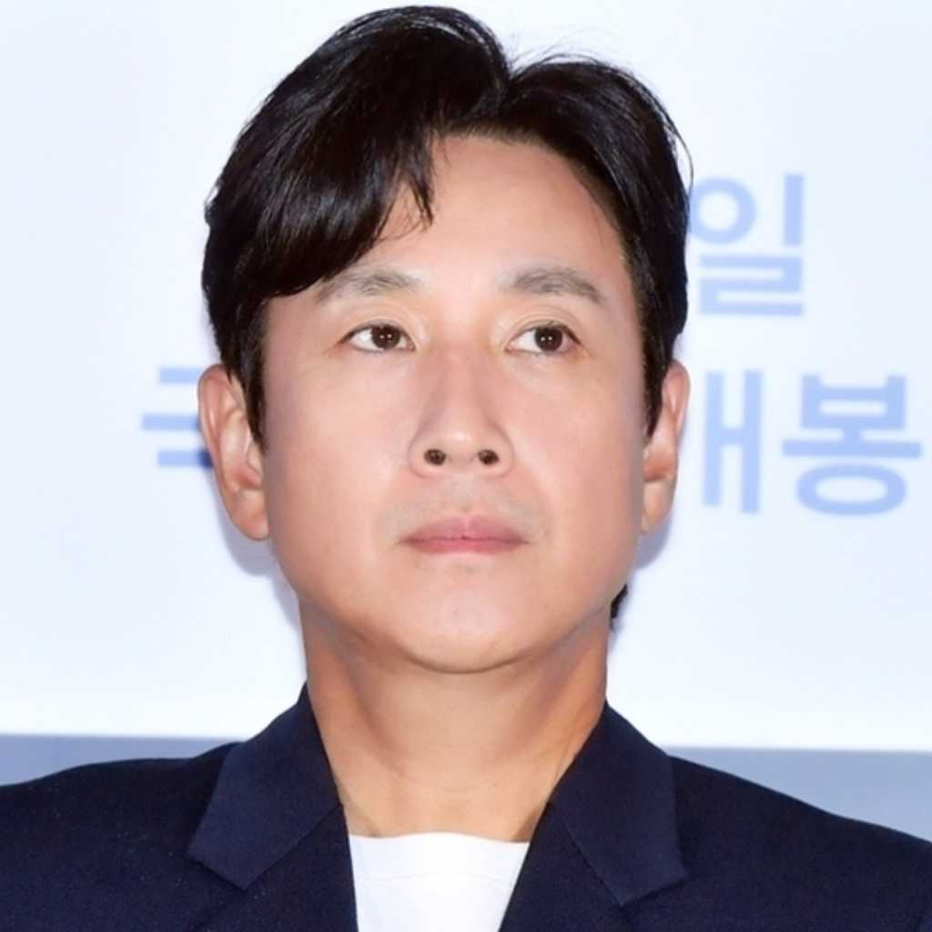 イ・ソンギュンさんの捜査情報を流出…検察官に懲役3年を求刑