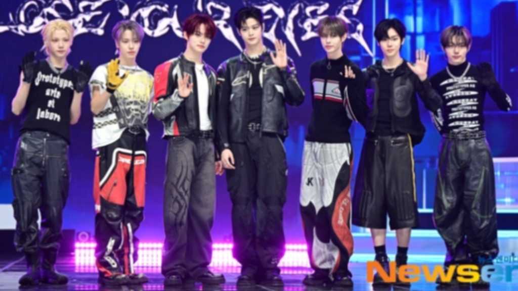 【PHOTO】CLOSE YOUR EYES、3rdミニアルバム「blackout」発売記念ショーケースを開催