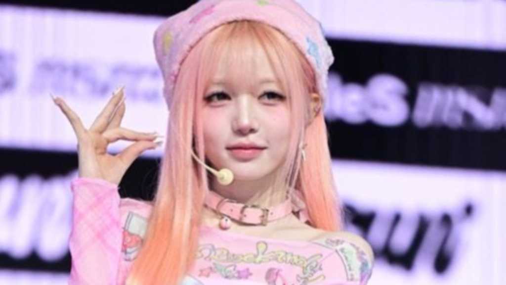 tripleS チェウォン、拒食症の懸念に自ら釈明「病人にされて困惑…心配しないで」