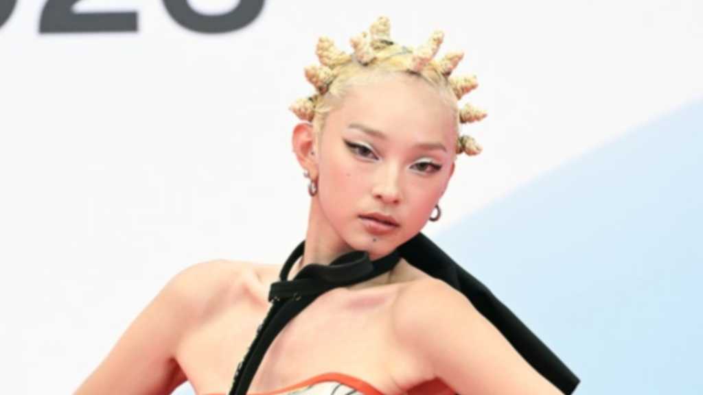 【PHOTO】ダンサーKYOKA「ASEA 2026」レッドカーペットに登場