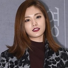 【PHOTO】AFTERSCHOOL ナナ＆ハ・ジウォンら、デザイナーイ・ヨンヒ展示オープニングVIPイベントに出席