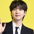 BTSのSUGA、電動キックボード飲酒運転を謝罪「弁明の余地がない」