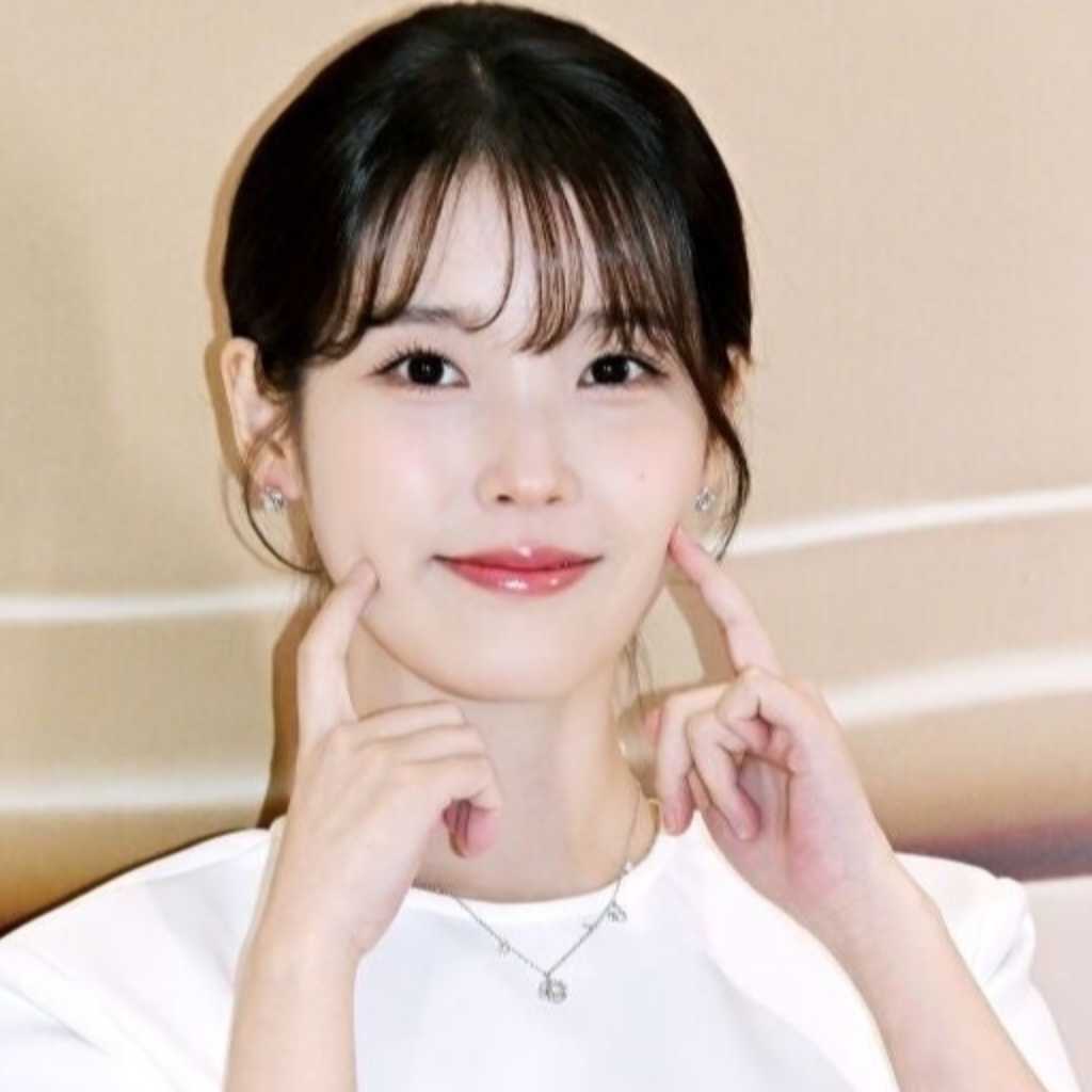 IU、約2年ぶり!9月に単独コンサートを開催決定…ステージに高まる期待