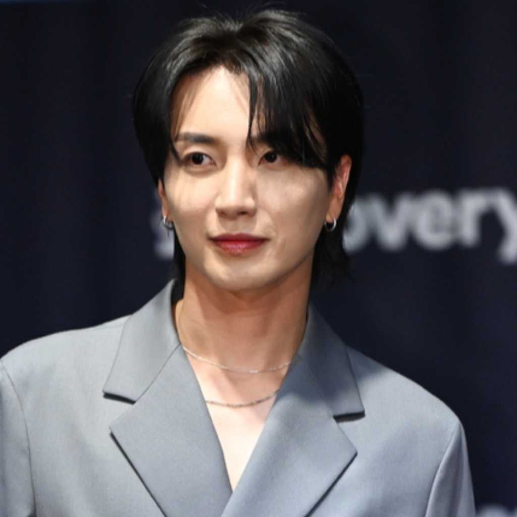 SUPER JUNIOR イトゥク、高速道路で追突事故の被害に…首や腰に辛い痛みも「毎日リハビリに通っている」