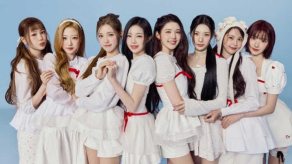 Hearts2Hearts「音楽中心」でデビュー後初の地上波音楽番組1位に!“MCエイナからトロフィーをもらえて嬉しい”