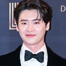 【PHOTO】イ・ジョンソクからキム・ヨンデまで「2022 MBC演技大賞」レッドカーペットに登場