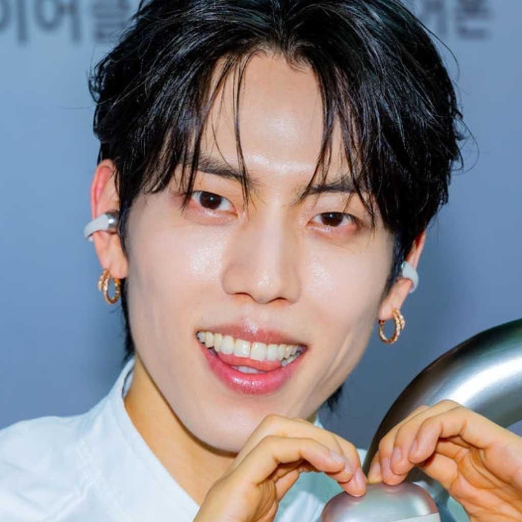 【PHOTO】INFINITE ドンウ＆JinuseanのSEAN、イヤホン「Shokz」のイベントに出席