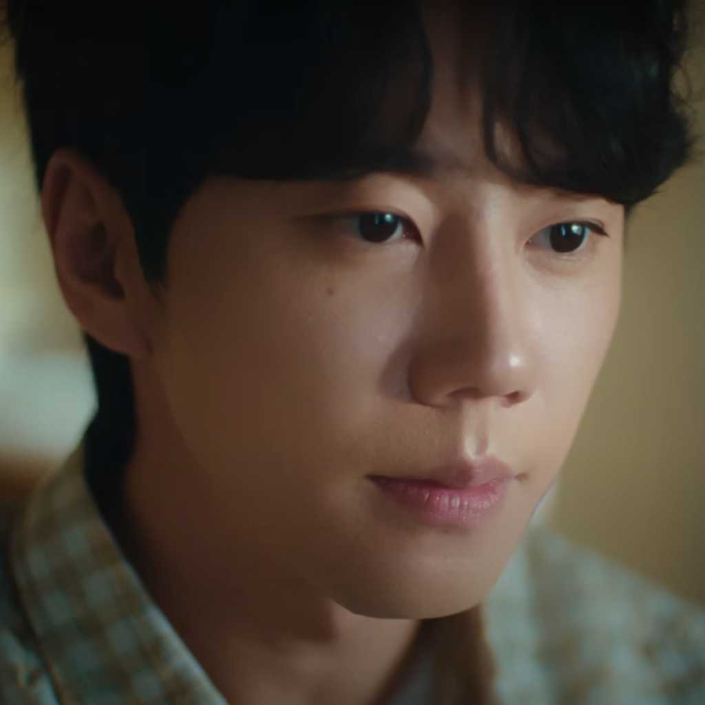 2AM スロン、新曲「Rainbow Light」MV公開…イ・ジュニョンの感性あふれる演技に注目