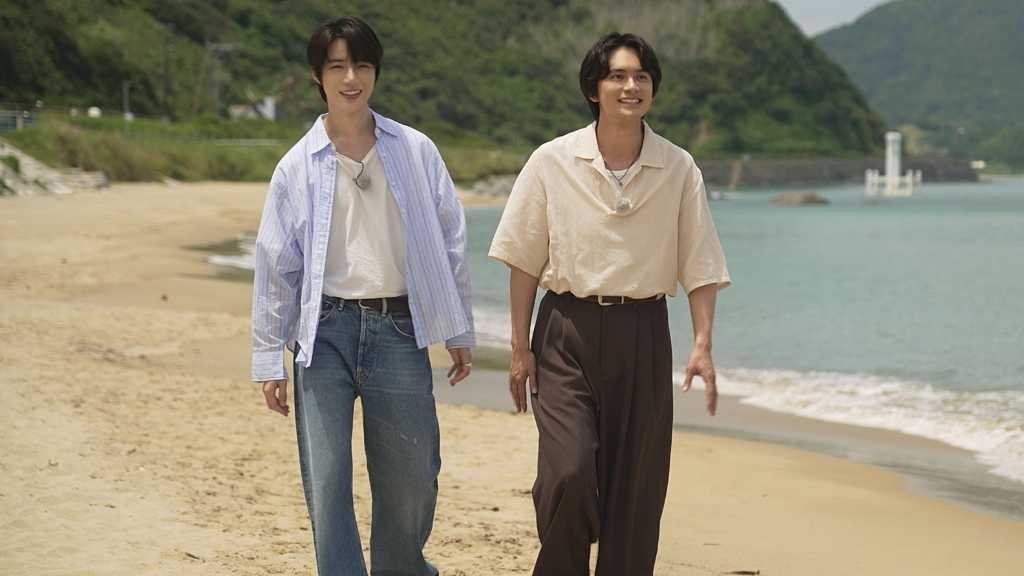 TXT ボムギュ＆北村匠海、古着屋巡りや名物グルメ満喫！お酒片手に本音トークも「奇跡旅in福岡」PR映像を公開