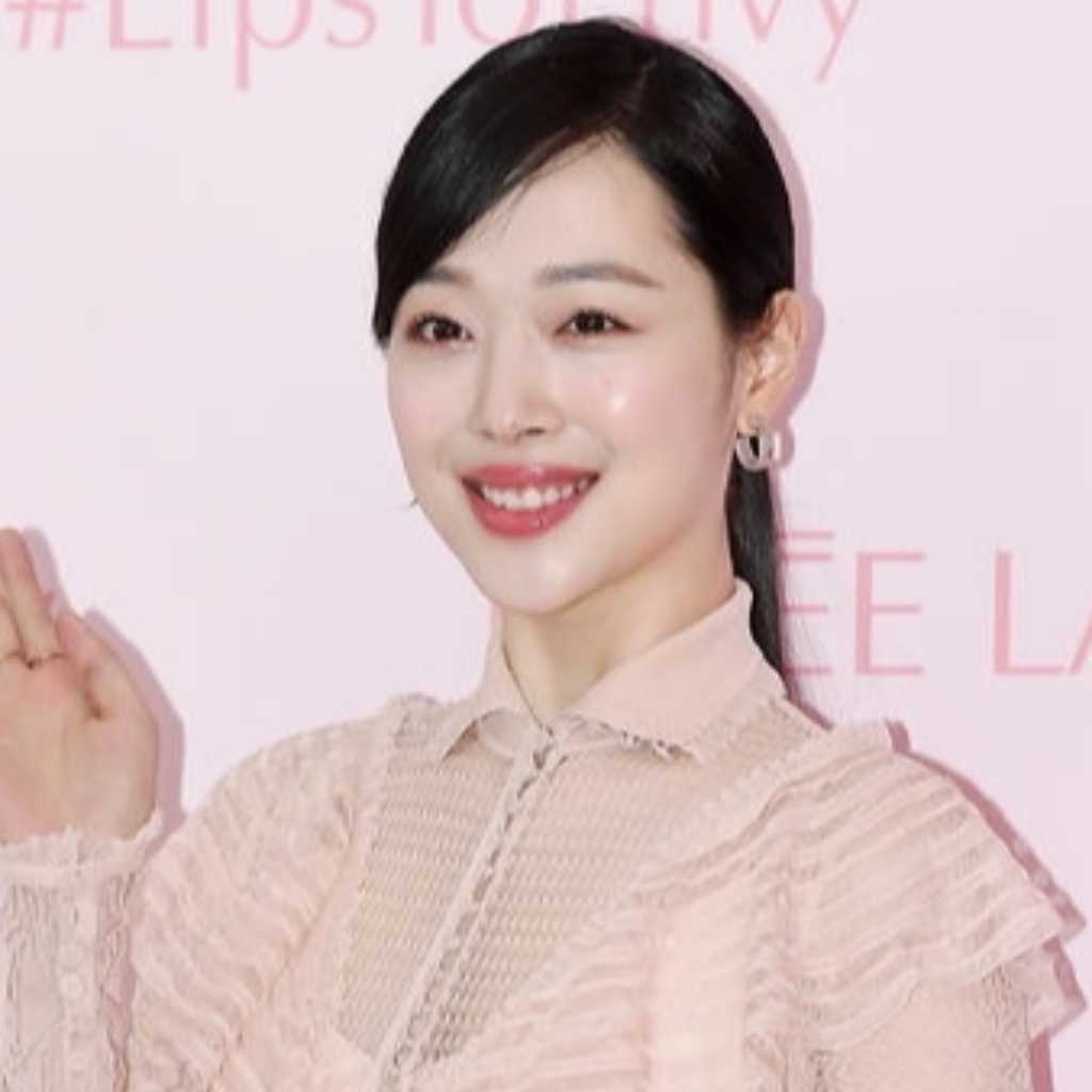 ソルリさんの実兄、悪質なDMに怒り？法的対応を予告「6年前と変わらない」