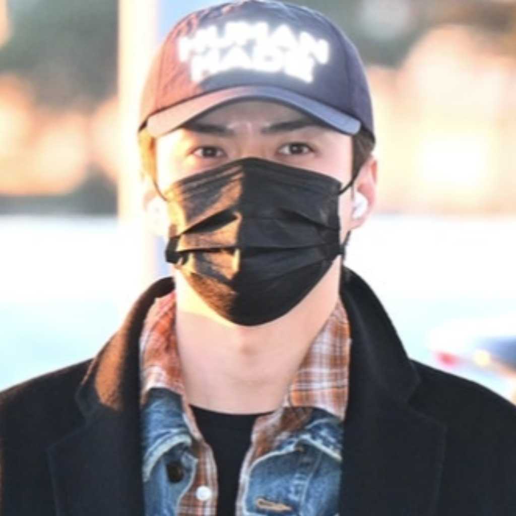 【PHOTO】EXO セフン、海外スケジュールのため香港へ出国